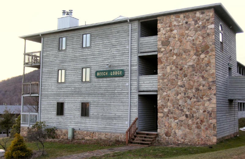 Vacation rental exterior at Beaver Ridge and Northpoint.