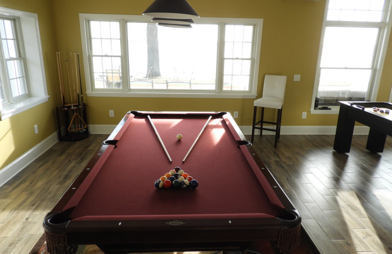 Billiard table at Waters Edge B&B Resort.