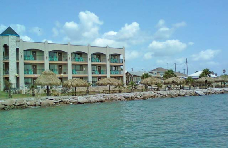 Exterior ocean view at Hunt's Castle Hotel.