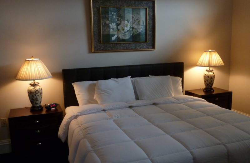 Guest room at The Inn at Mountain View.