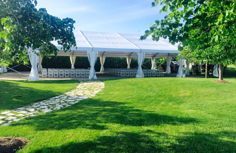 Event tent at Sawmill Creek Golf Resort 