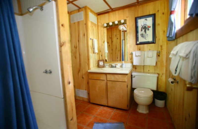 Cabin bathroom at Elk Mountain Ranch.