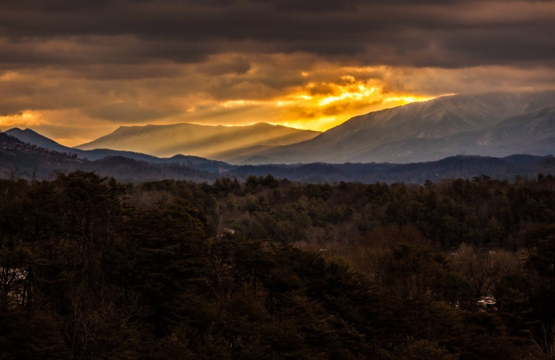 Sunset at Eagles Ridge Resort.