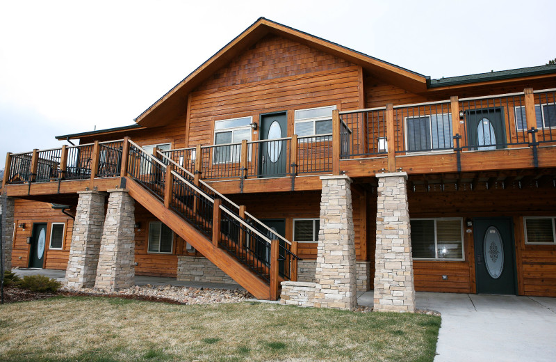 Chalet exterior at Timber Creek Chalets.