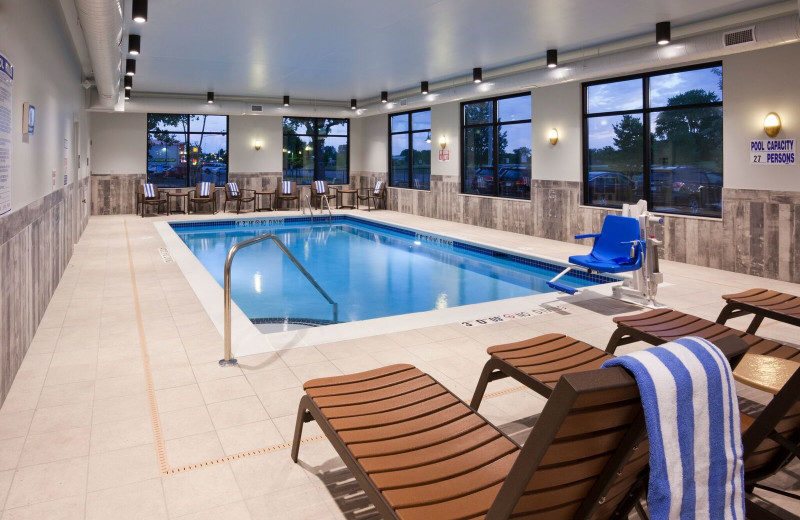 Indoor pool at Spicer Green Lake Resort.