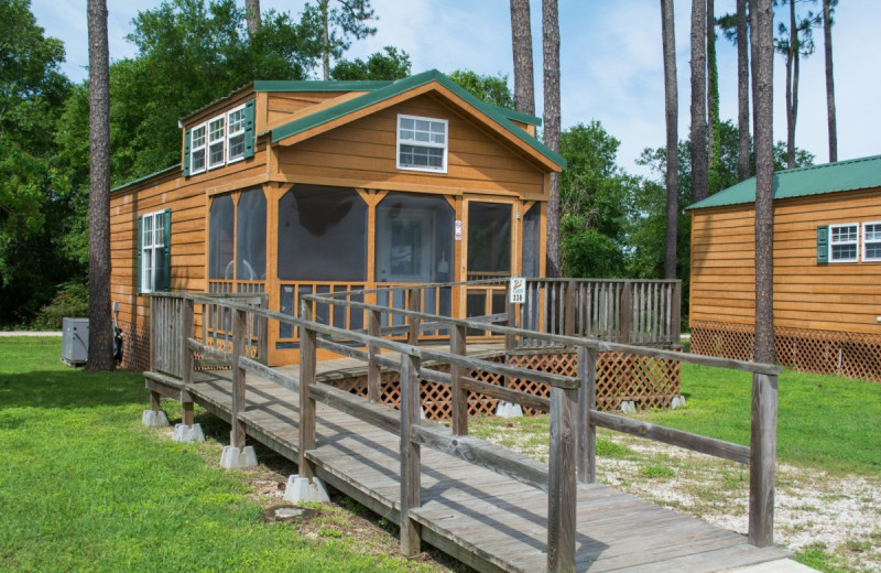 Cabin exterior at Lone Star Jellystone.