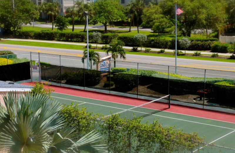 Tennis court at Sand Cay Beach Resort.