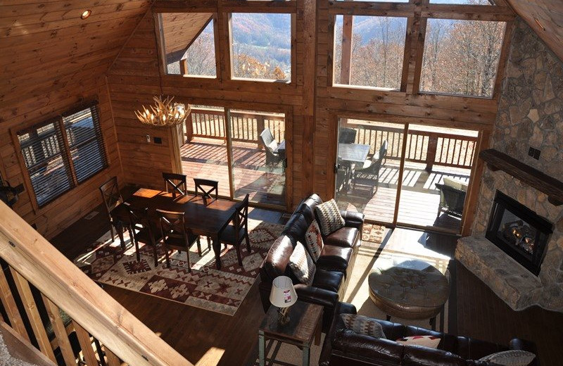 Cabin living room at Great Smokys Cabin Rentals.