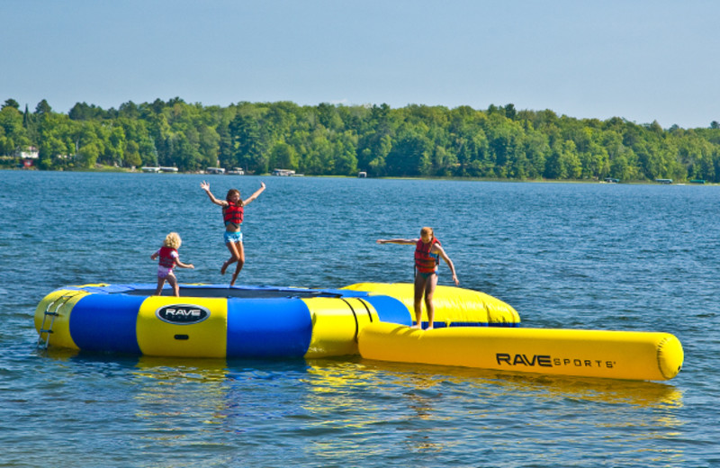 Water activities at Broadwater Lodge.