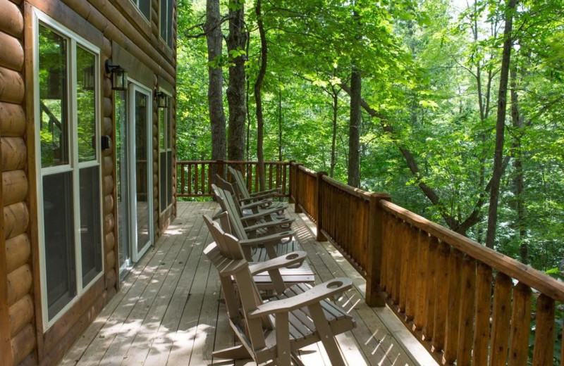 Cabin deck at Corban Cabin Getaways.