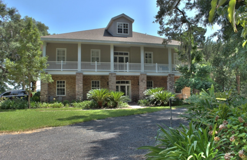 Villa exterior at The Villas of Amelia Island Plantation.