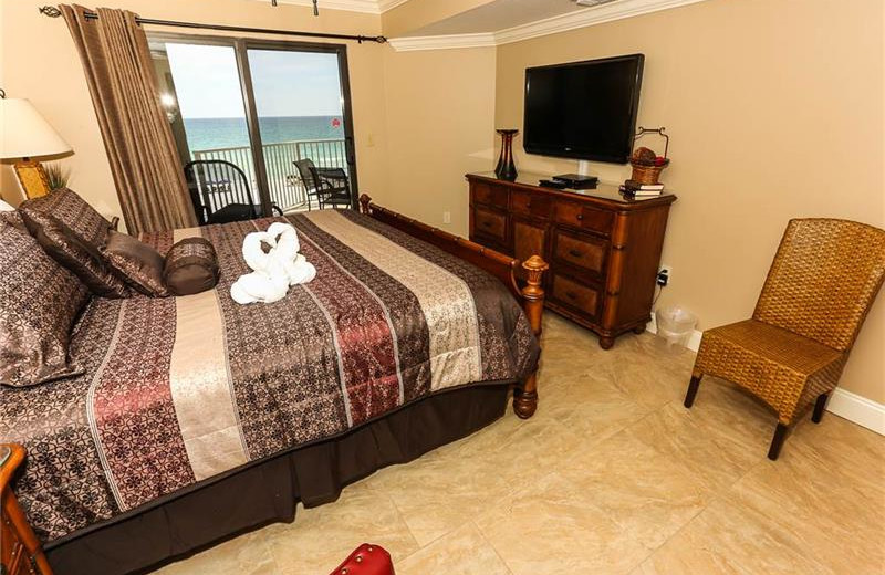 Rental bedroom at Holiday Isle Properties.