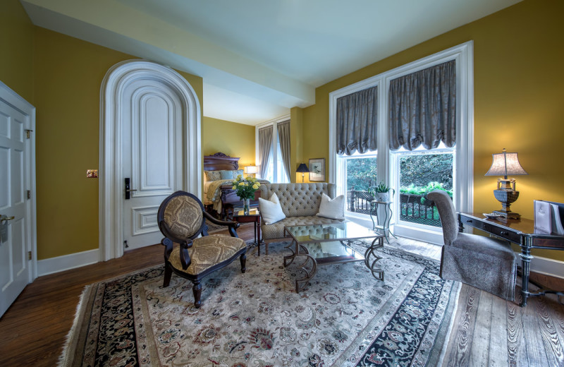 Guest room at Hamilton-Turner Inn.