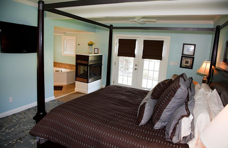 Guest room at Ligonier Country Inn.