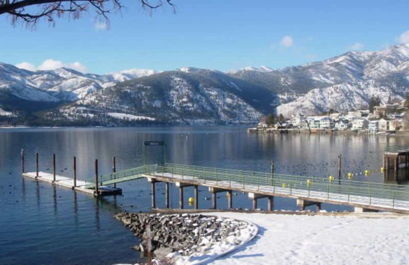 Fishing pier at Mountain View Lodge.