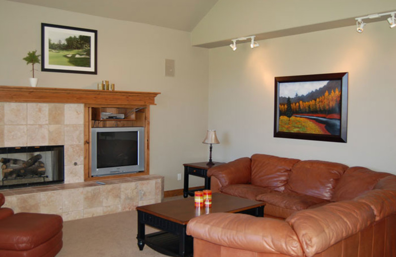 Rental living room at Utah Family Lodges.