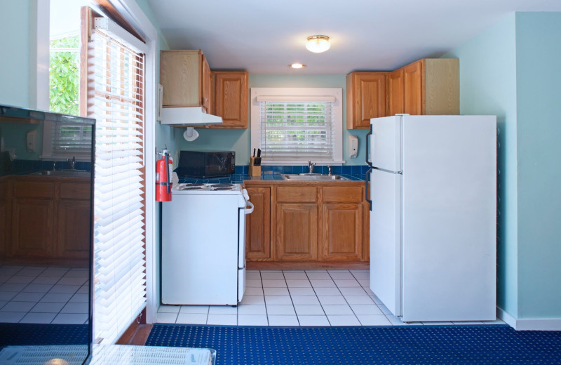 Guest kitchen at Westwinds Inn.