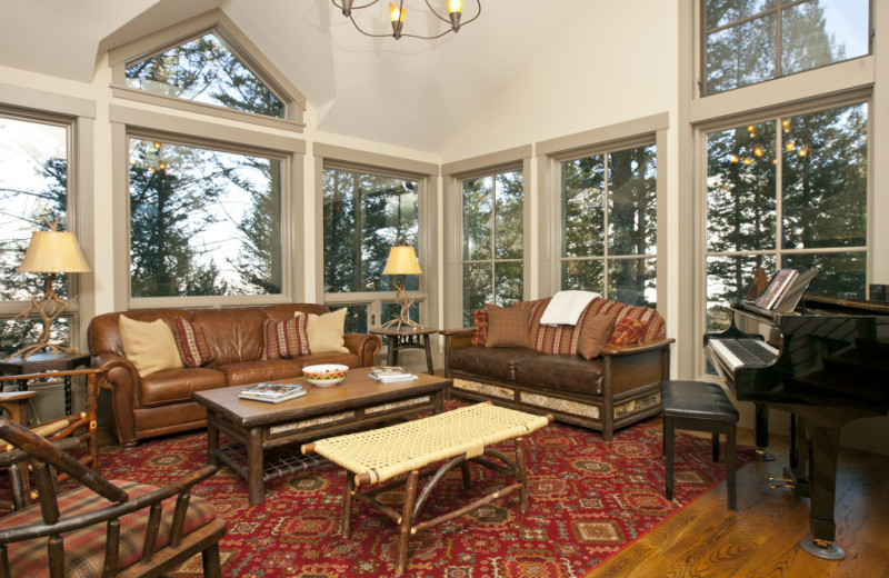 Vacation rental living room at Cabin and Company.