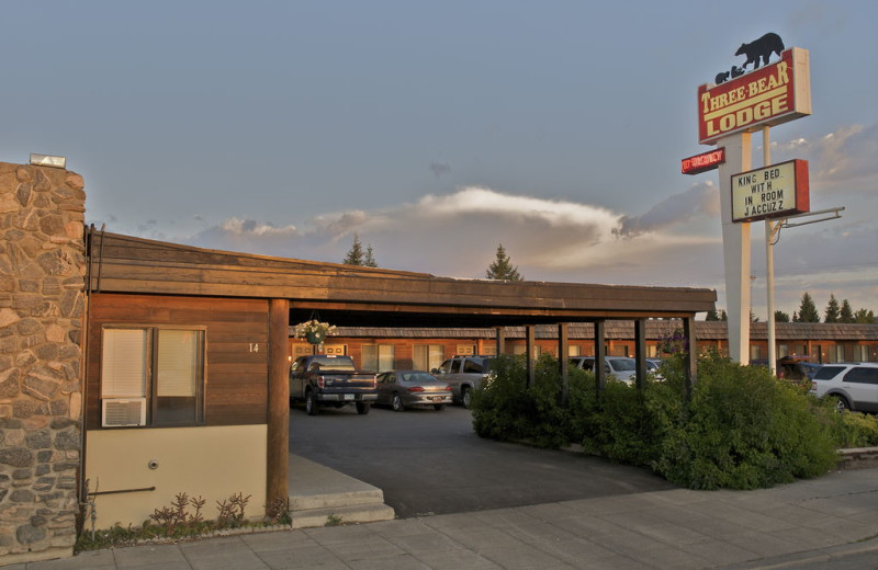 Three Bear Lodge West Yellowstone Mt Resort Reviews