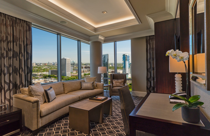 Guest room at The Post Oak at Uptown Houston.