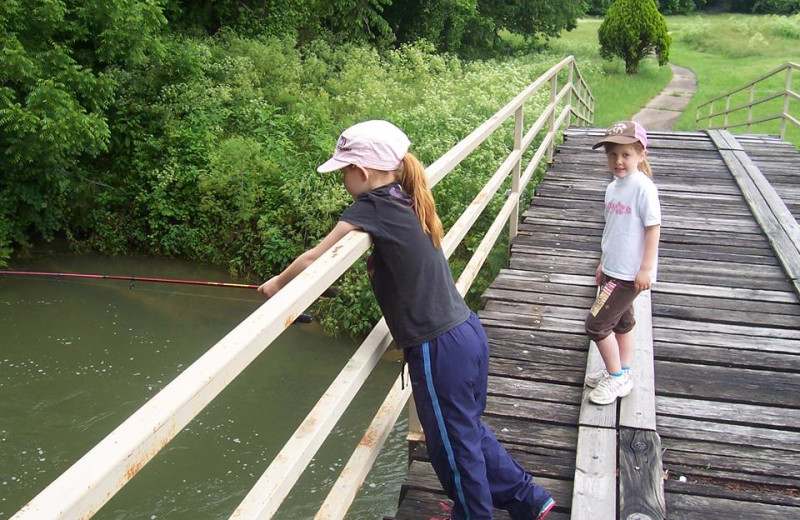 Kids on dock at Dawn Hill Community.