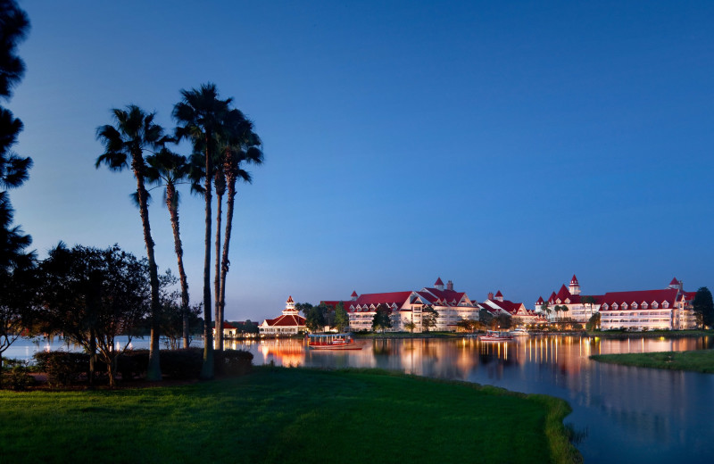 Exterior view of Disney's Grand Floridian Resort 