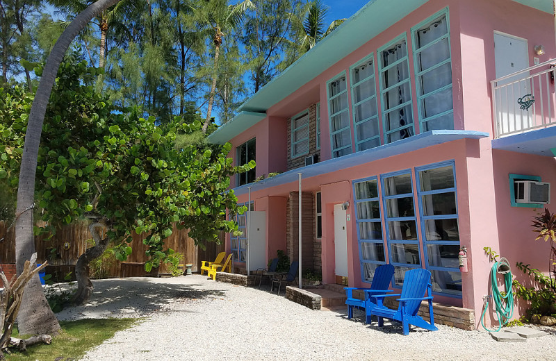 Exterior view of La Jolla Resort Hotel.