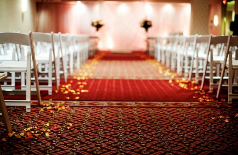Wedding ceremony at Crowne Plaza Minneapolis.