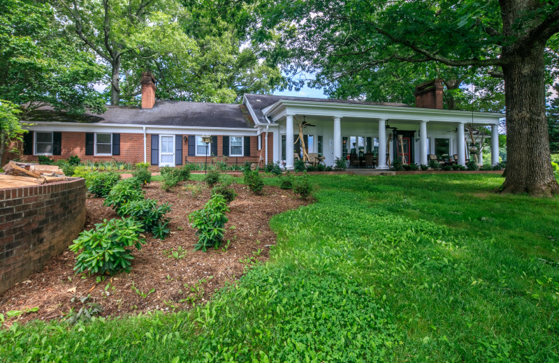 The Magnolia Manor