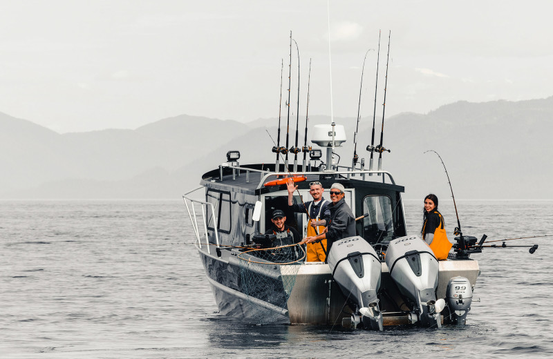Fully guided fishing trip at Salmon Falls Resort