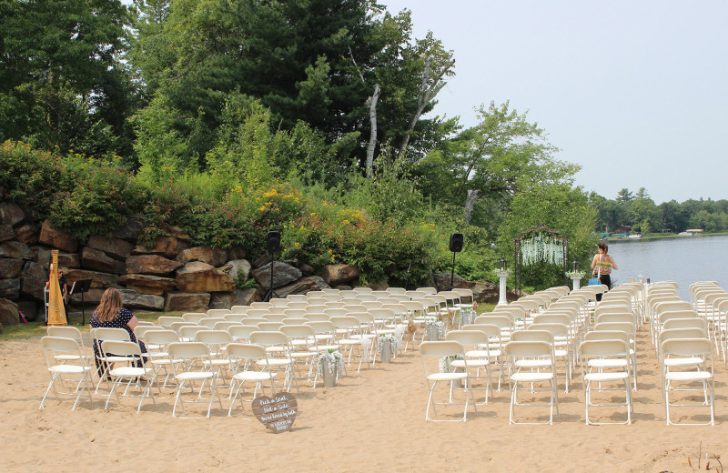 Beach weddings at Big Sandy Lodge & Resort.