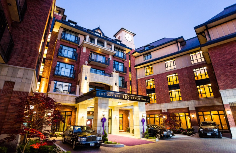 Exterior view of Oak Bay Beach Hotel.