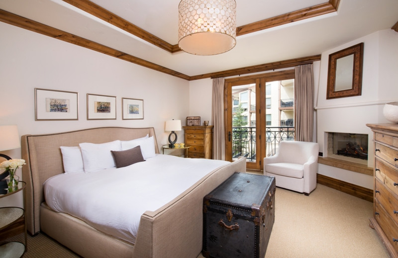 Guest bedroom at Arrabelle at Vail Square.