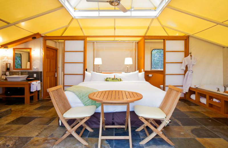 King suite at Rockwater Secret Cove Resort