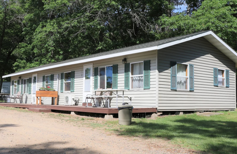 Cabin at Pine Crest Resort.