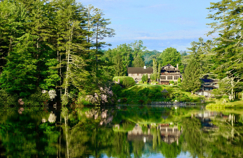 Exterior view of High Hampton Resort.