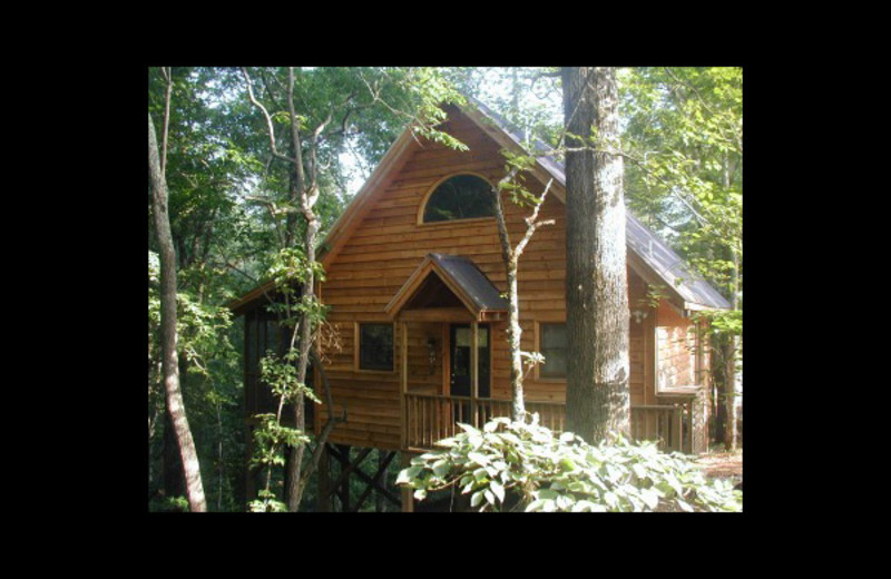 Cabin exterior at Twin Rivers Resort.