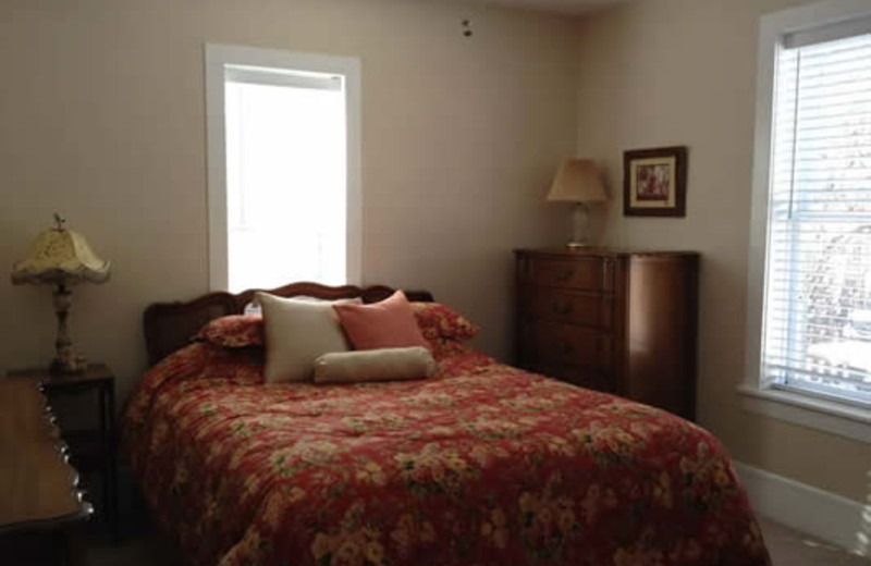 Cabin bedroom at Range Property Management.