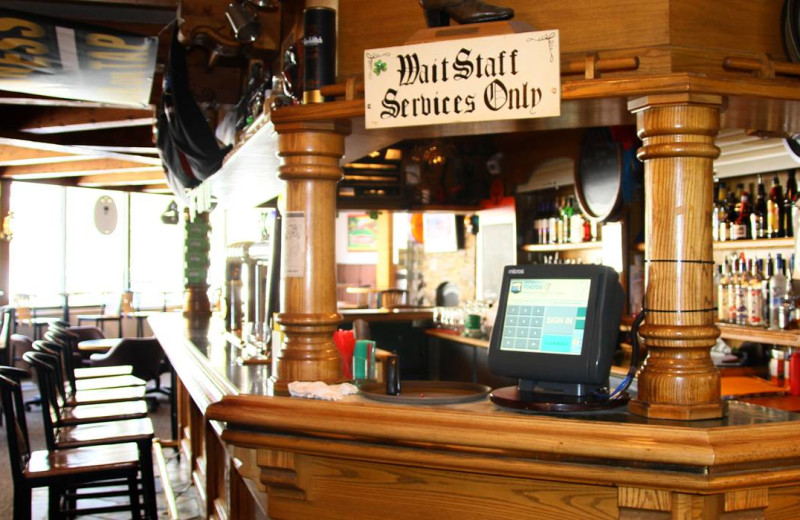 Bar at Whistlers Inn.