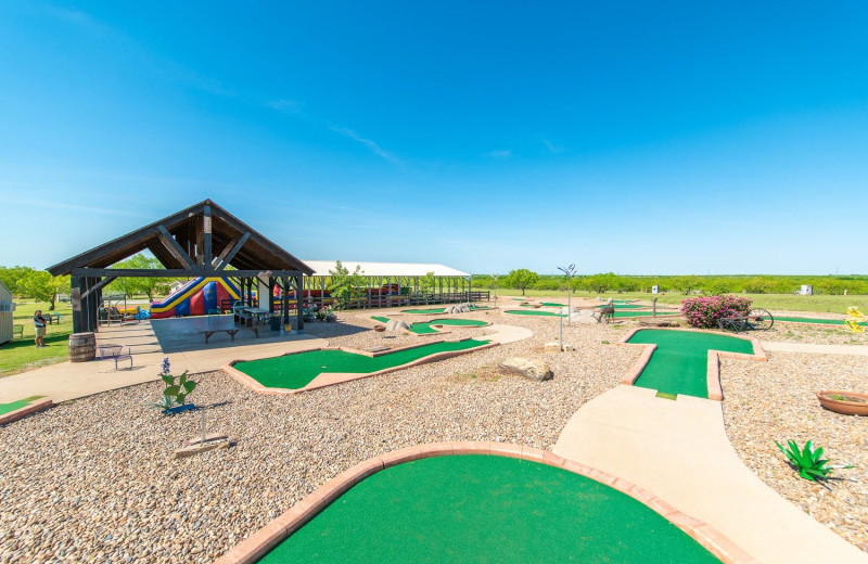 Mini golf at Yogi Bear's Jellystone Park Wichita Falls.