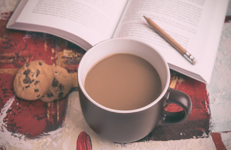 Cookies and cocoa at The Bell House Inn.