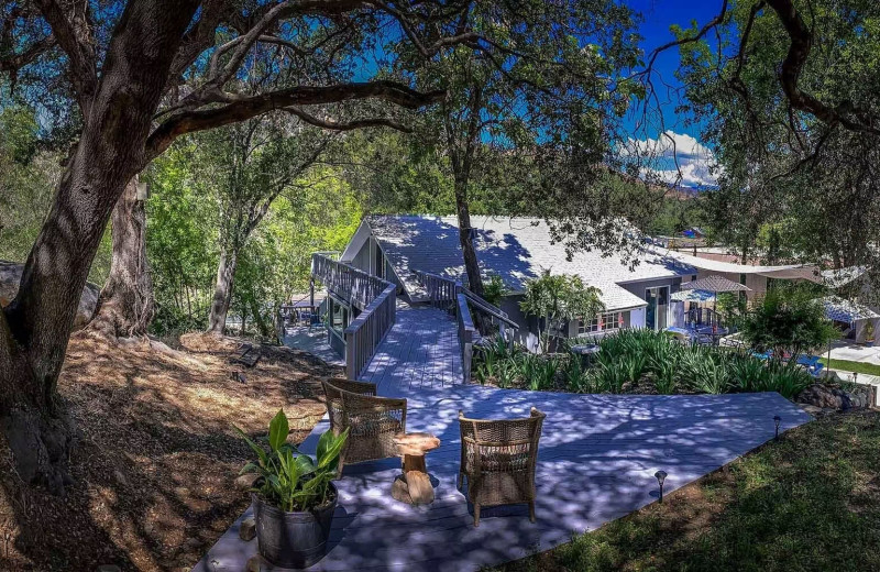 Exterior view of Rio Sierra River Resort.