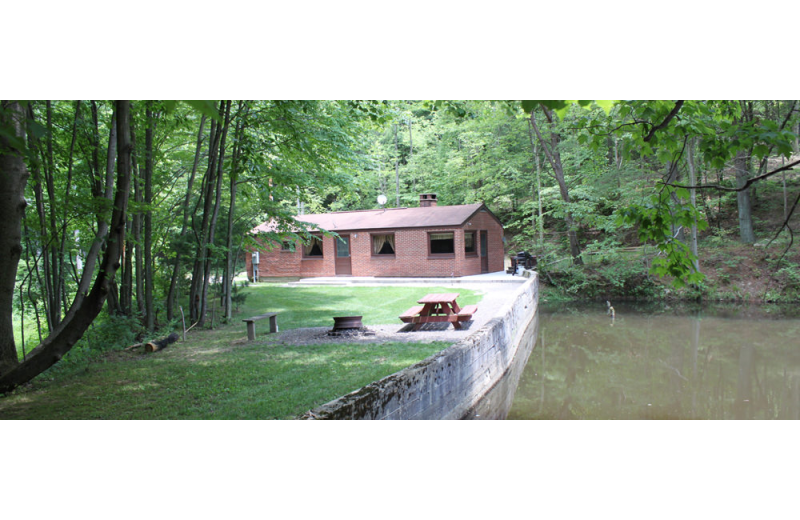 Cabin exterior at Hocking Hills Backwoods Retreat.