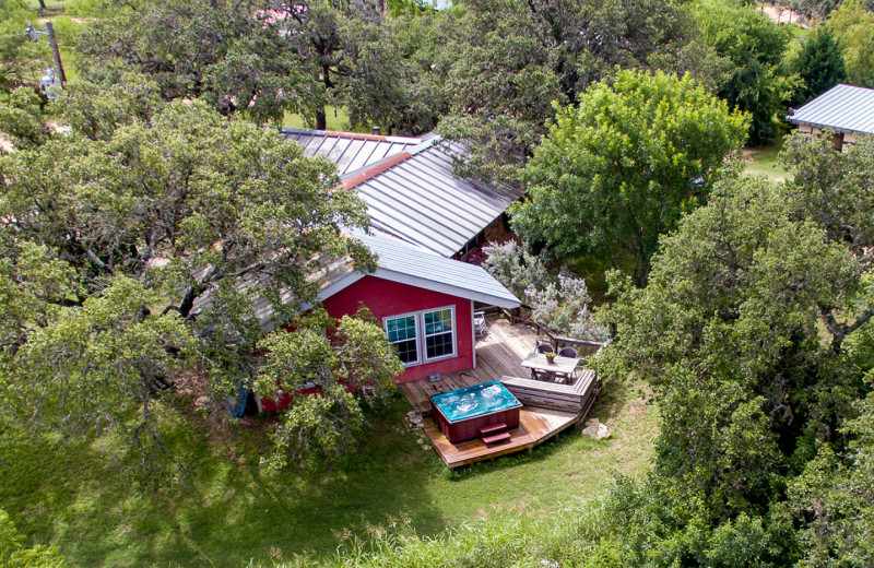 Cabin exterior at Barons Creekside.