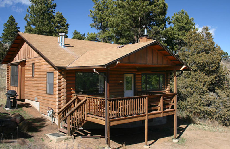 Cottage exterior at Lazy R Cottages.