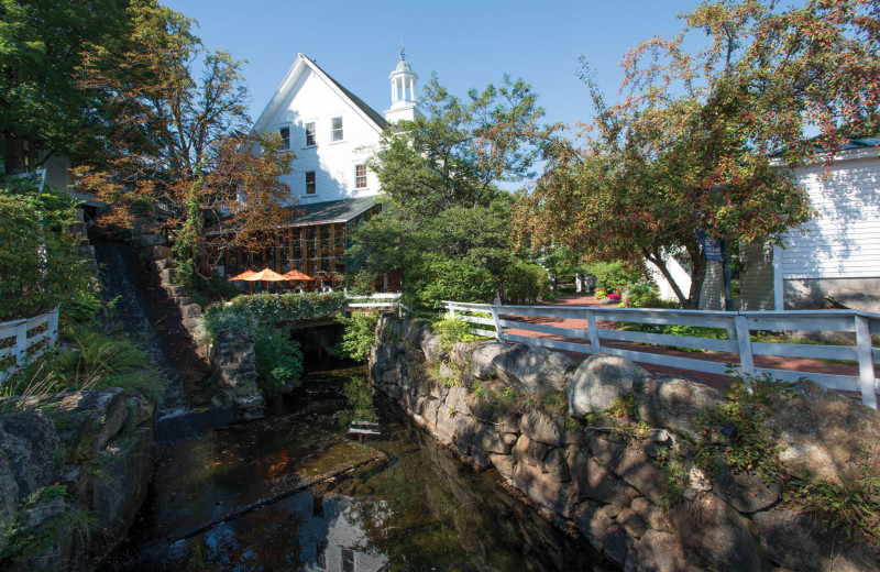 Exterior view of Mill Falls at the Lake.