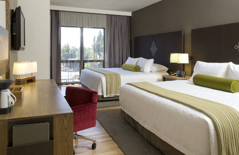 Guest room at Andaz Napa.