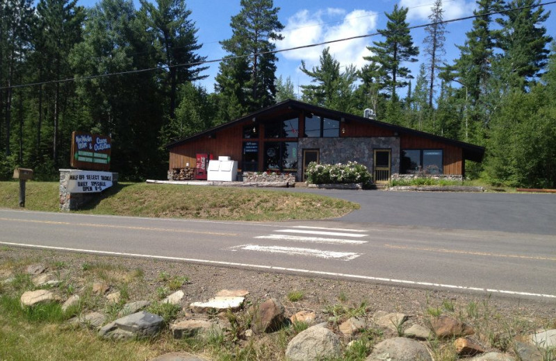 Gift shop and Laundry mat at Nor'Wester Lodge.