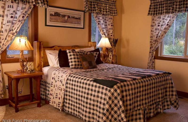 Guest room at The Great Bear Inn.