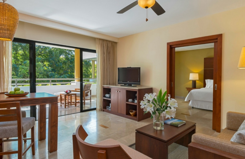 Guest room at The Westin Golf Resort & Spa, Playa Conchal.